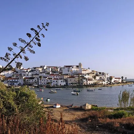 Villa Talia - Perfect Summer - Walkable To Restaurants And Beaches Albufeira